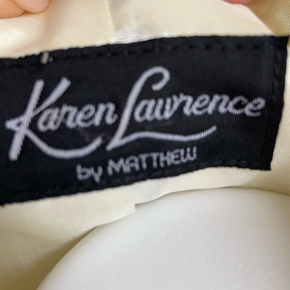 Elegant VTG Lace Silver/Gray Jacket Skirt Set - Picture 8 of 8